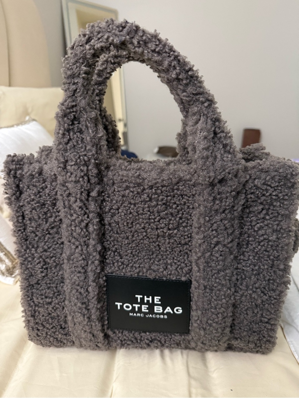 Marc Jacobs Women's The Teddy Medium Tote Bag